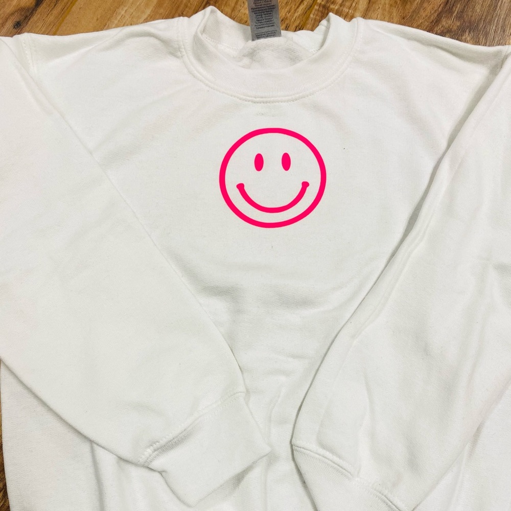 NEW Smile sweatshirt pink smiley crew neck